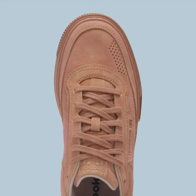 Baskets Club C LTD