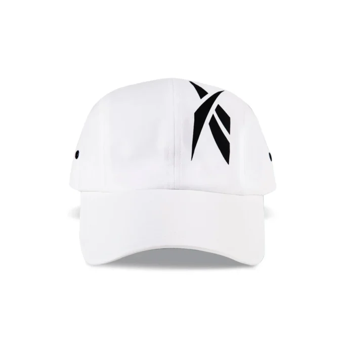 Casquette de course technique avec cordon de serrage