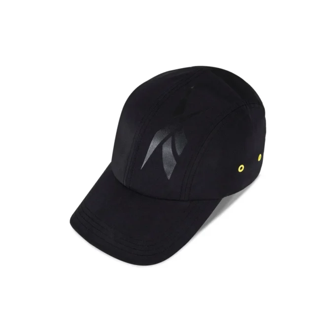 Casquette de course technique avec cordon de serrage