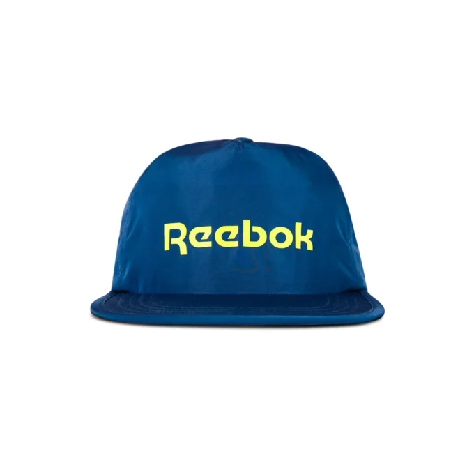 Casquette de course à visière plate