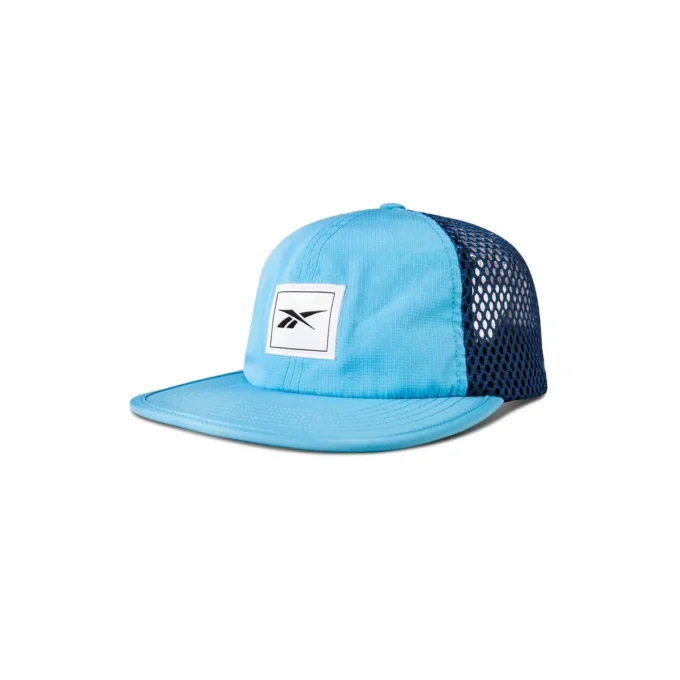 Casquette de course à visière plate ventilée Casquette de course à visière plate ventilée