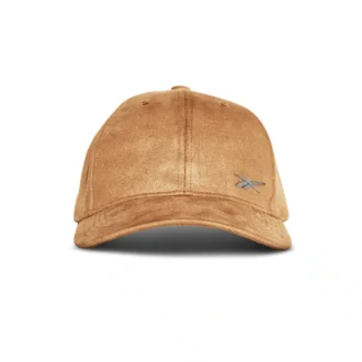 Casquette en daim avec écusson