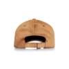 Casquette en daim avec écusson Casquette en daim avec écusson