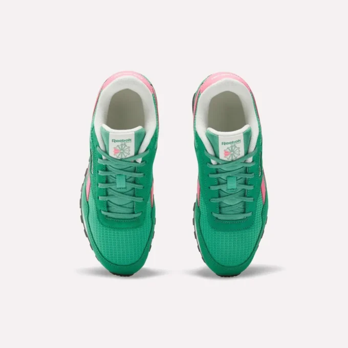 Chaussures AZ classiques – Grands enfants
