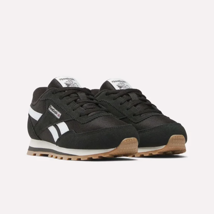Chaussures AZ classiques – Petits enfants