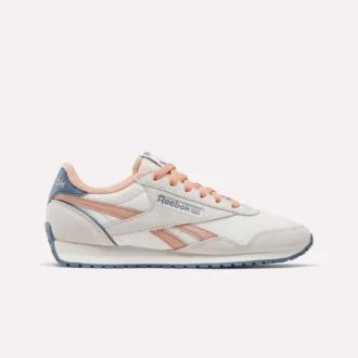 Chaussures Classic AZ pour femmes