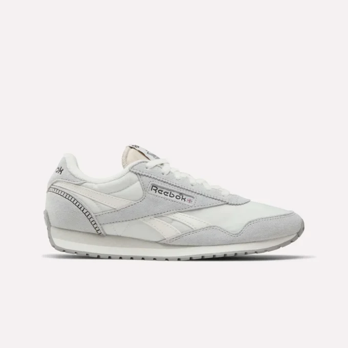 Chaussures Classic AZ pour femmes Chaussures Classic AZ pour femmes