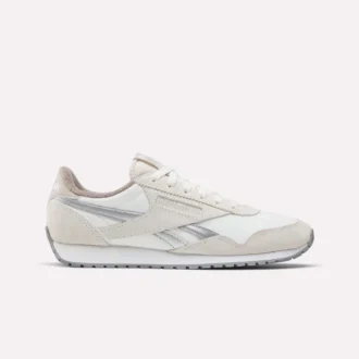 Chaussures Classic AZ pour femmes