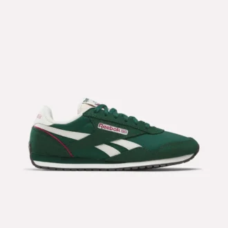 Chaussures Classic AZ pour femmes