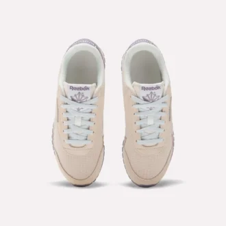 Chaussures Classic AZ pour femmes