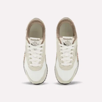 Chaussures Classic AZ pour femmes