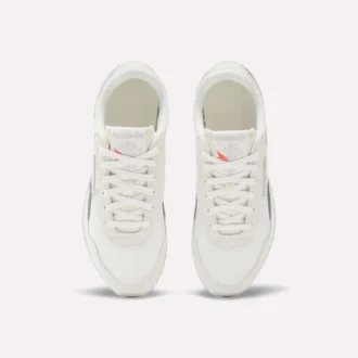 Chaussures Classic AZ pour femmes