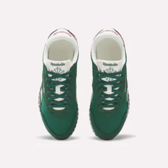Chaussures Classic AZ pour femmes