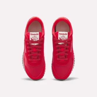Chaussures Classic AZ pour femmes