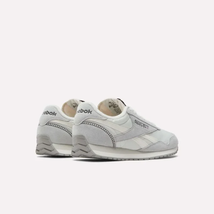 Chaussures Classic AZ pour femmes Chaussures Classic AZ pour femmes
