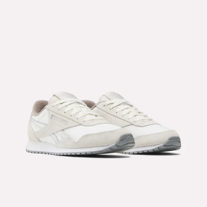 Chaussures Classic AZ pour femmes Chaussures Classic AZ pour femmes