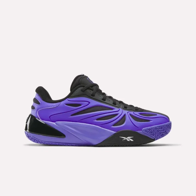 Chaussures de basket Angel Reese 1
