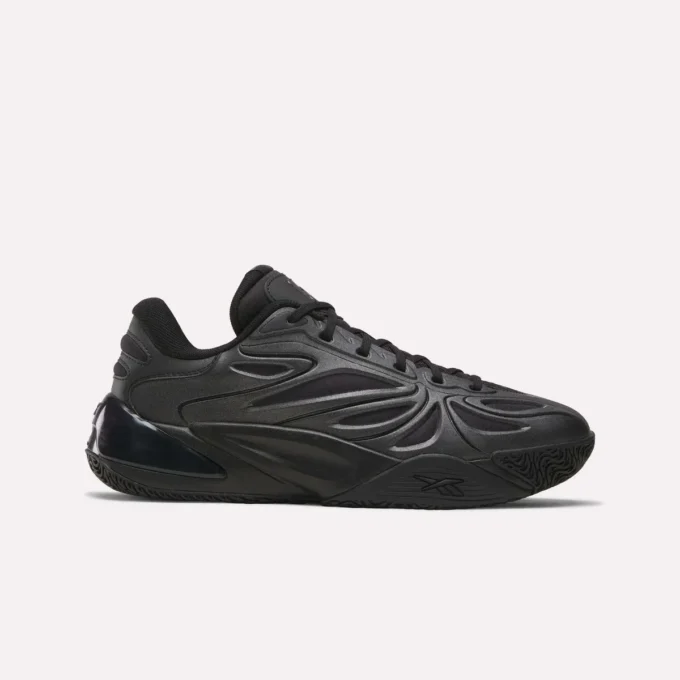 Chaussures de basket Angel Reese 1