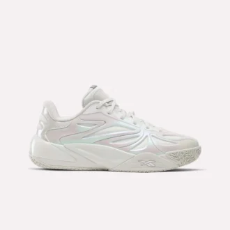 Chaussures de basket Angel Reese 1