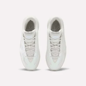 Chaussures de basket Angel Reese 1