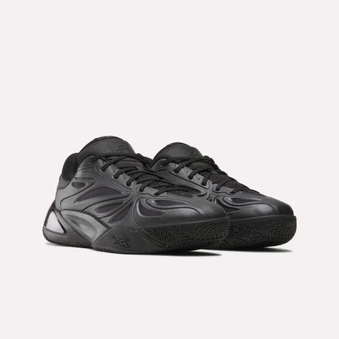 Chaussures de basket Angel Reese 1