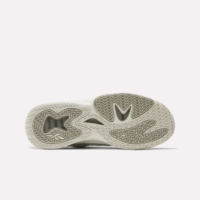 Chaussures de basket Angel Reese 1