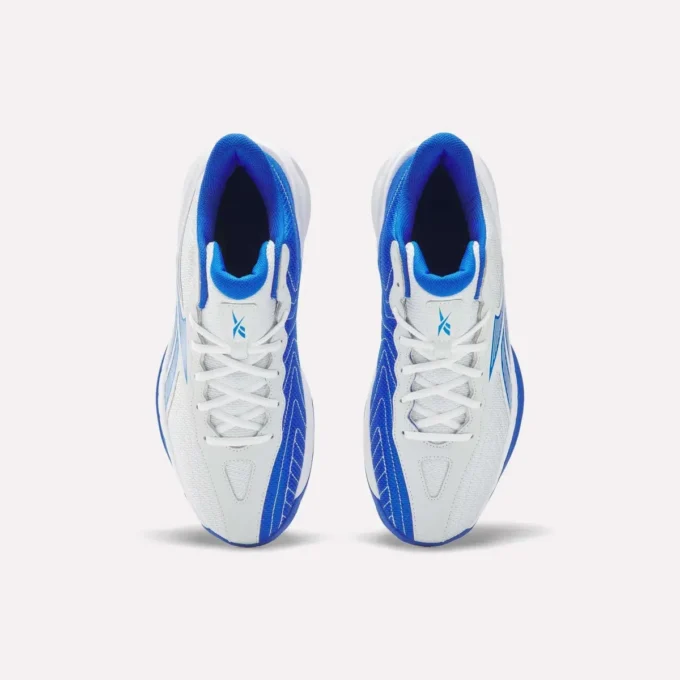 Chaussures de basket-ball Press