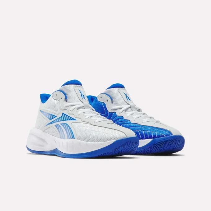 Chaussures de basket-ball Press