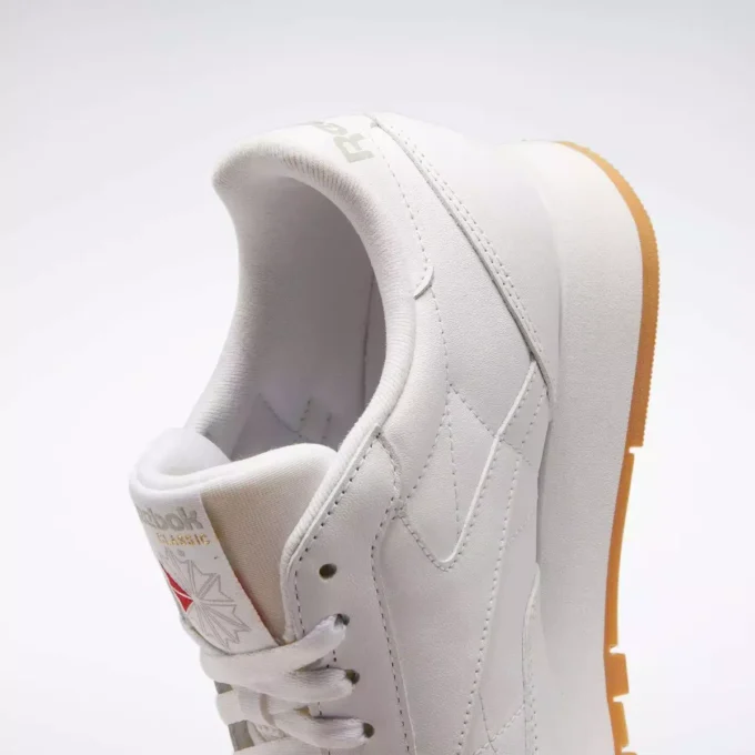 Chaussures en cuir classiques Chaussures en cuir classiques