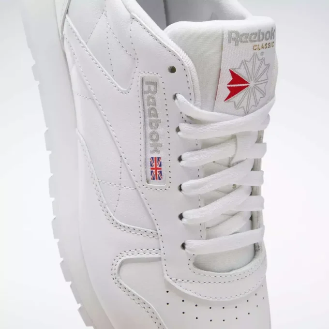 Chaussures en cuir classiques