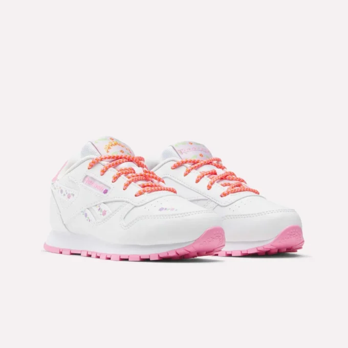 Chaussures en cuir classiques Reebok x DORA – Petits enfants Chaussures en cuir classiques Reebok x DORA – Petits enfants