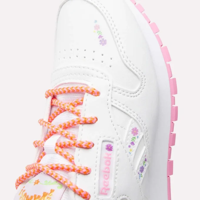 Chaussures en cuir classiques Reebok x DORA – Petits enfants Chaussures en cuir classiques Reebok x DORA – Petits enfants