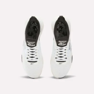 Chaussures Nano Court