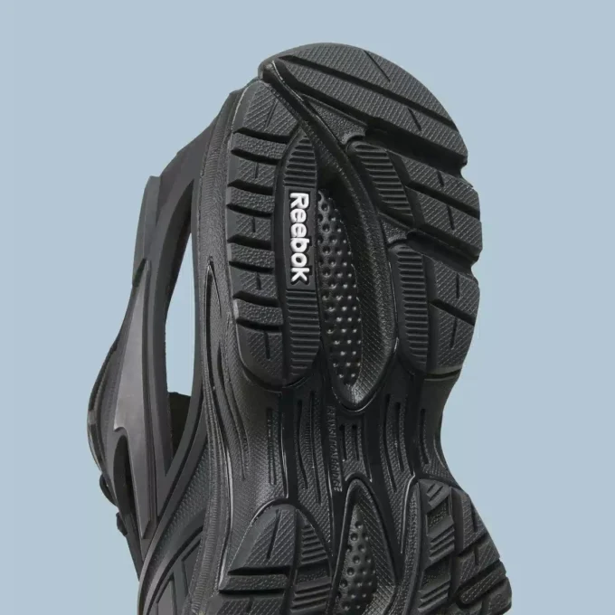 Chaussures Reebok x Botter LTD Premier Road Modern Cut Out Chaussures Reebok x Botter LTD Premier Road Modern Cut Out
