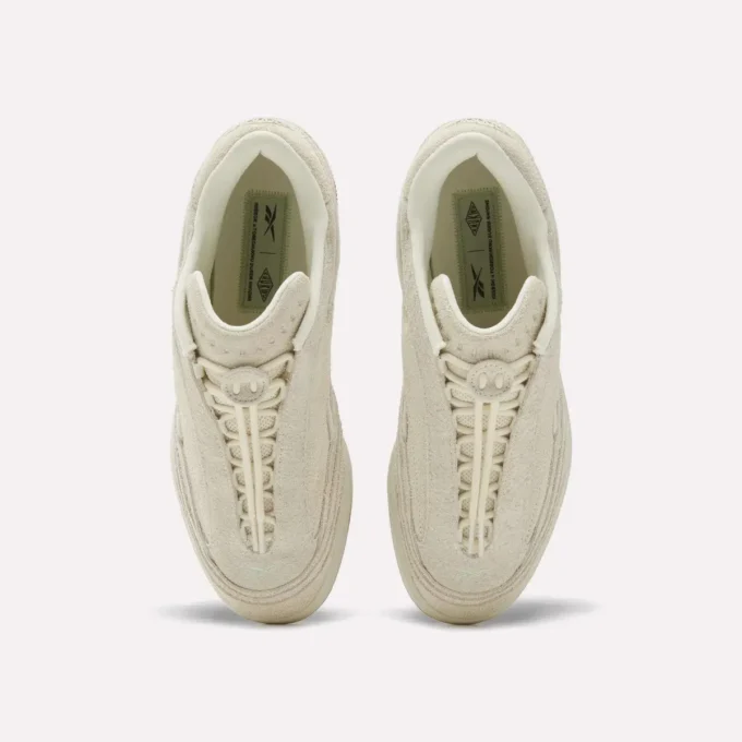 Chaussures Reebok x CHUKWU ABUO Chaussures Reebok x CHUKWU ABUO