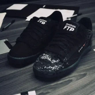 Chaussures Reebok x FTP Club C Bulc CLN