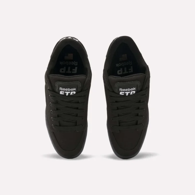 Chaussures Reebok x FTP Club C Bulc CLN Chaussures Reebok x FTP Club C Bulc CLN