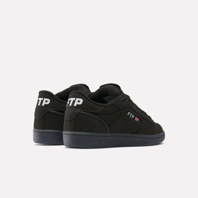 Chaussures Reebok x FTP Club C Bulc CLN Chaussures Reebok x FTP Club C Bulc CLN