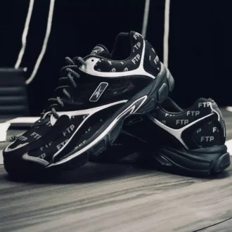 Chaussures Reebok x FTP Premier Trinity KFS