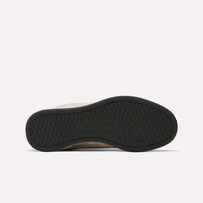 Chaussures Reebok x MARKET Club C 85 Chaussures Reebok x MARKET Club C 85