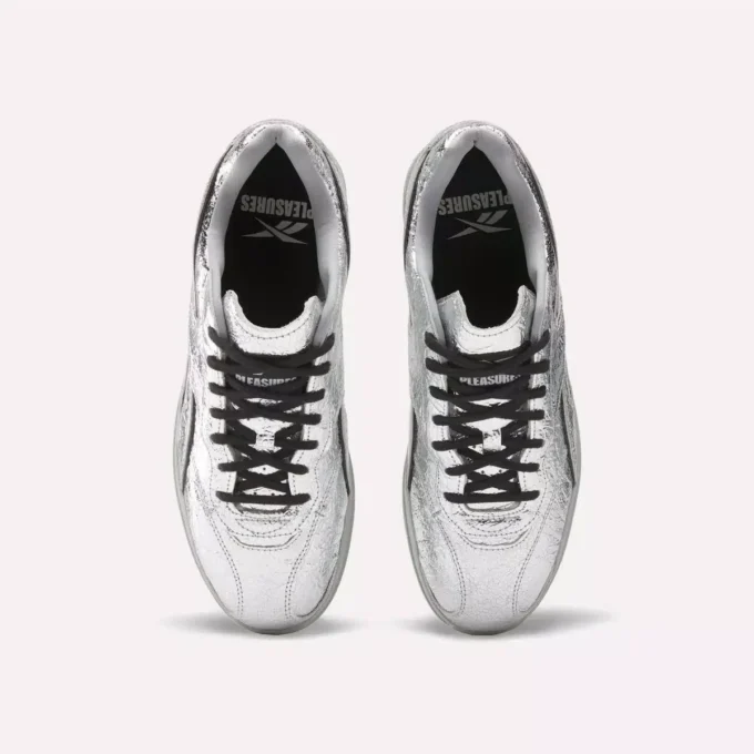 Chaussures Reebok x PLEASURES Hammer Street Chaussures Reebok x PLEASURES Hammer Street