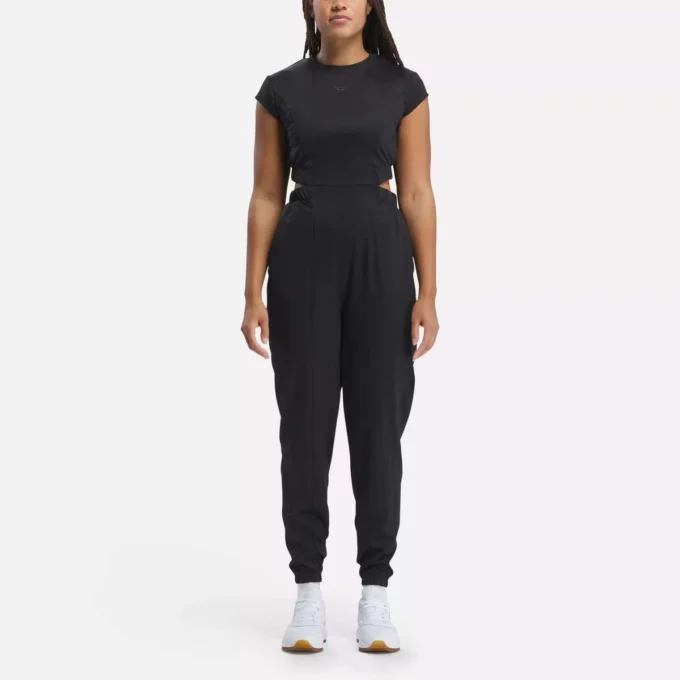 Combinaison classique pour femme