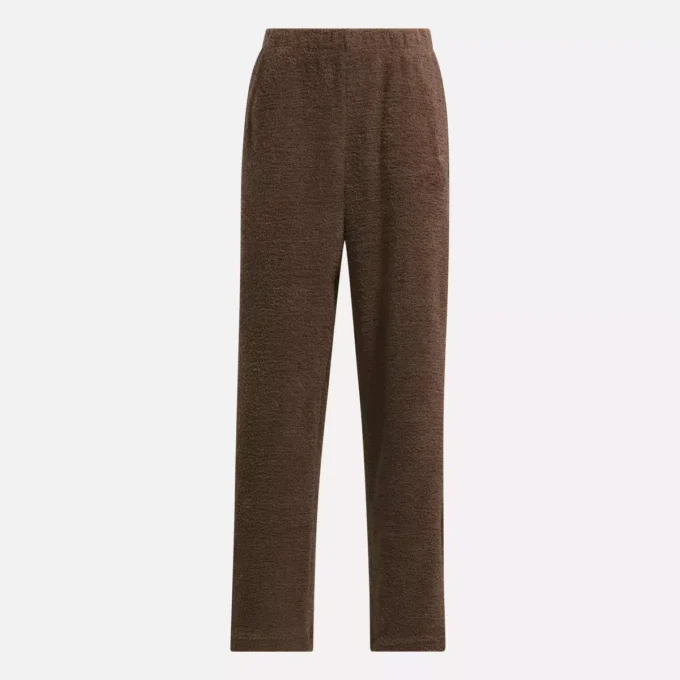 Les indispensables de la garde-robe féminine Bas confortables