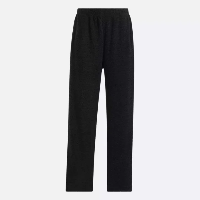 Les indispensables de la garde-robe féminine Bas confortables