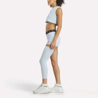 Mini-short et manches Reebok x Angel Reese