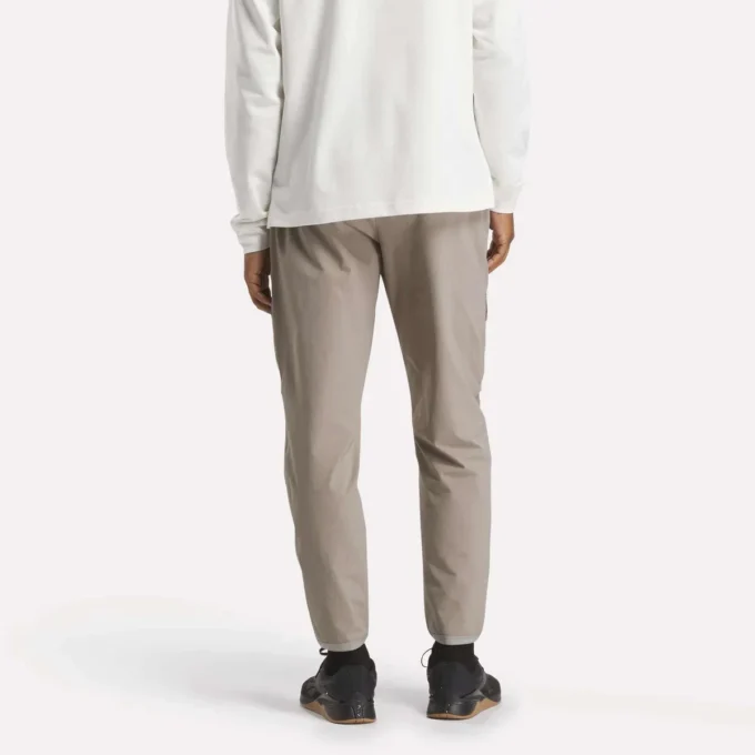Pantalon cargo Active Collective SkyStretch Woven pour homme