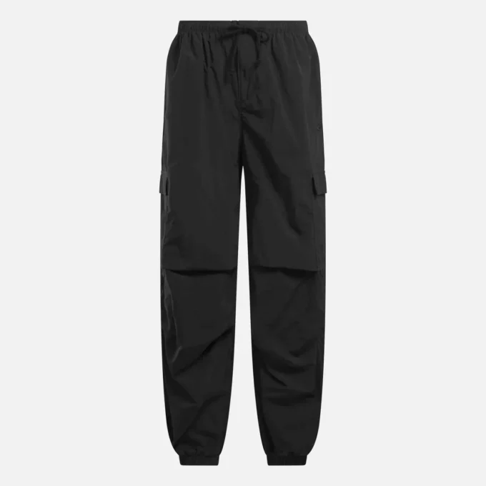 Pantalon cargo indispensable pour la garde-robe féminine
