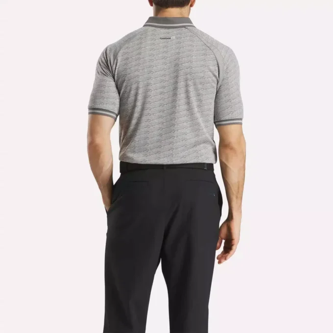 Polo à manches courtes pour homme, ton sur ton, jacquard Vector, avec bordures côtelées contrastées Polo à manches courtes pour homme, ton sur ton, jacquard Vector, avec bordures côtelées contrastées