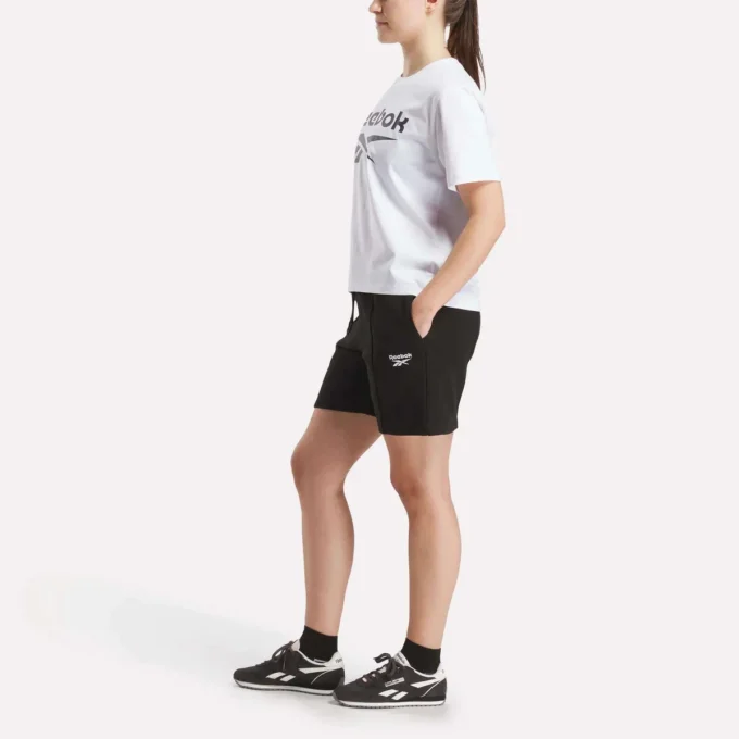 Short long à pinces pour femme Short long à pinces pour femme