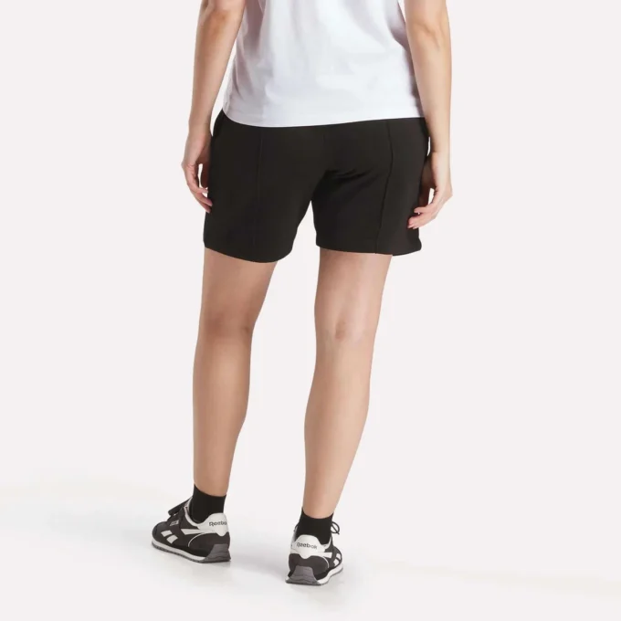 Short long à pinces pour femme Short long à pinces pour femme